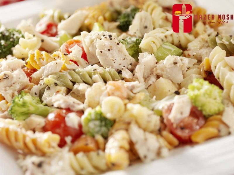 تن ماهی و ماکارونی