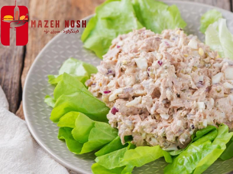 تن ماهی و کاهو