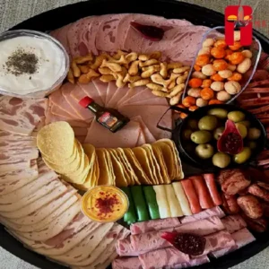 مزه نوش ارائه دهنده انواع سینی مزه : سینی مزه میکس 6
