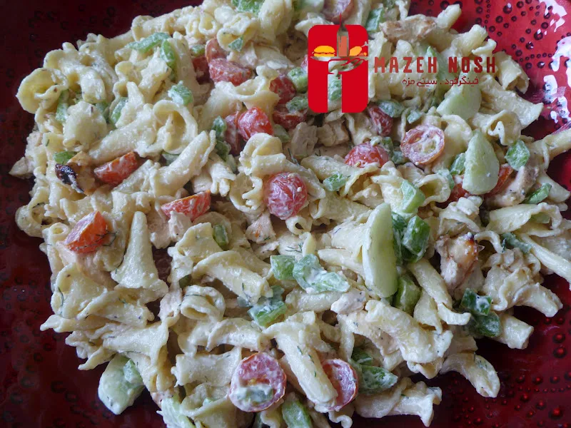 مرغ و پاستا